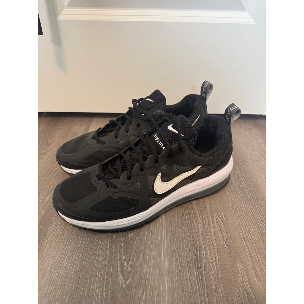 Nike Men's Air Max Genome